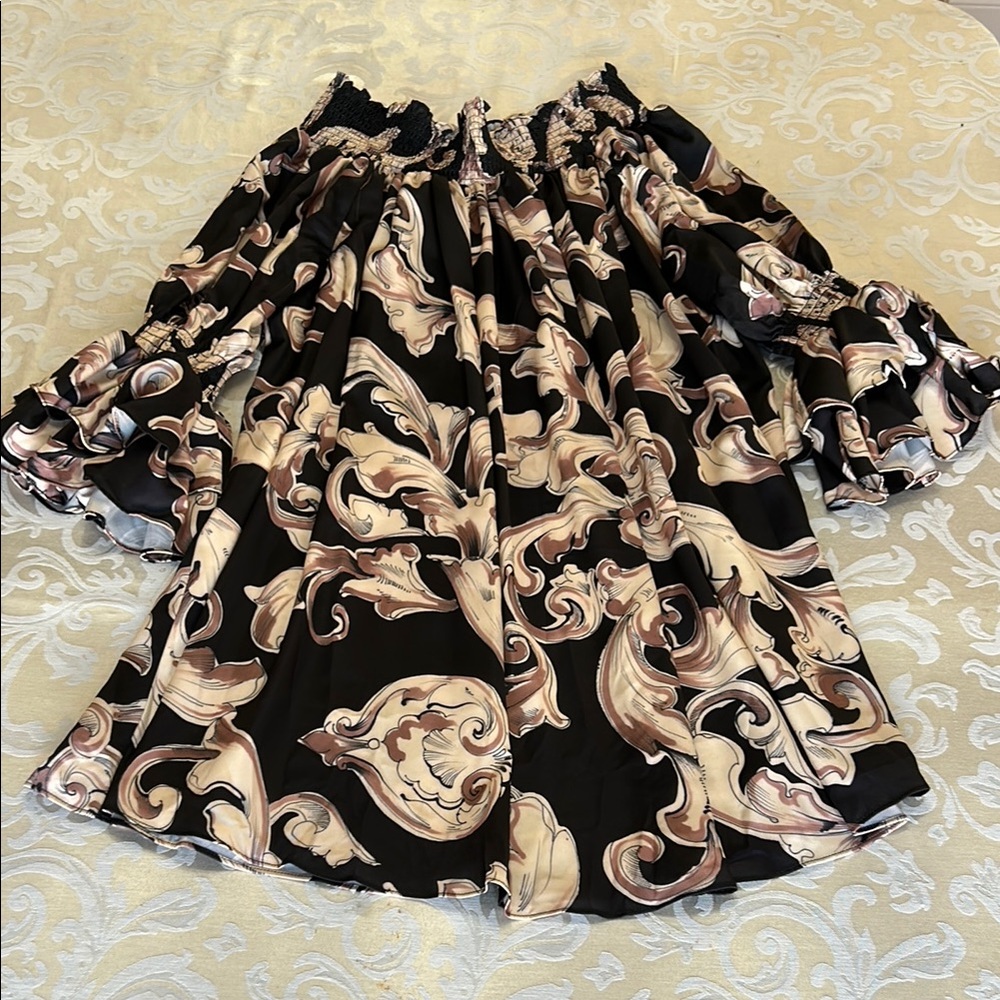 Elegant Black and Cream Women's Dress